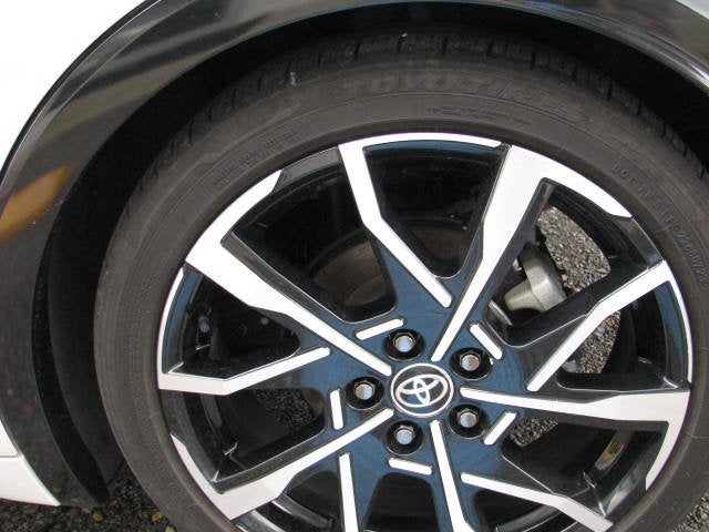 2023 Toyota PRIUS PRIME PREMIUM