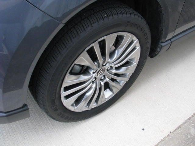 2021 Toyota Venza LIMITED Limited