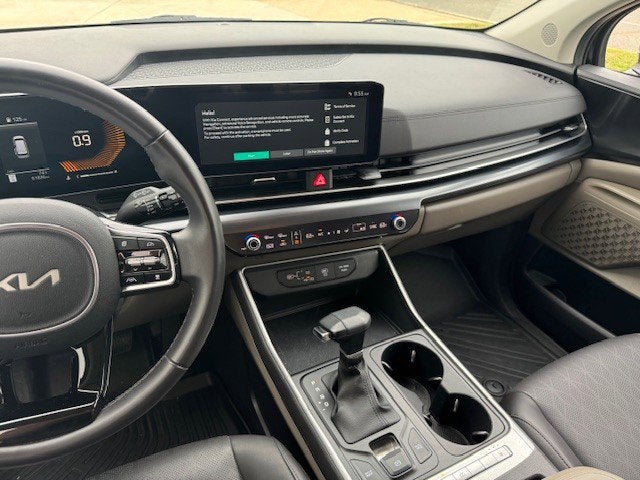 2025 Kia Carnival LXS