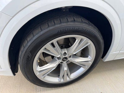 2023 Audi Q8 Premium