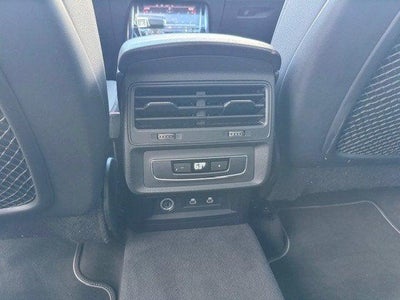 2023 Audi Q8 Premium