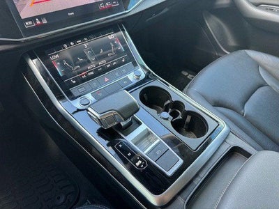 2023 Audi Q8 Premium