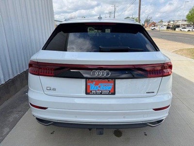 2023 Audi Q8 Premium
