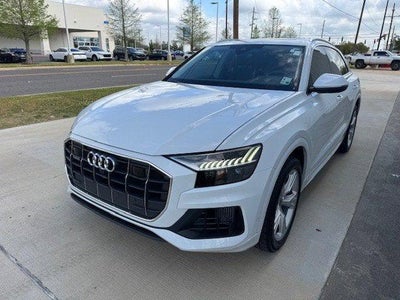 2023 Audi Q8 Premium
