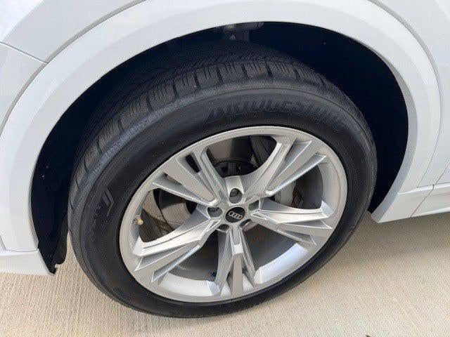 2023 Audi Q8 Premium