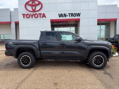 2026 Toyota Tacoma i-FORCE MAX Tacoma TRD Off-Road