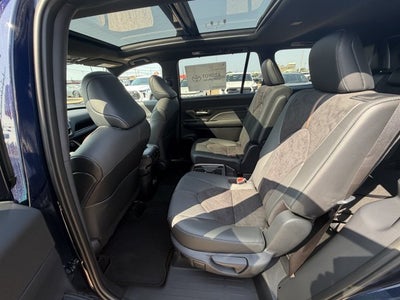2026 Toyota Grand Highlander Hybrid MAX Platinum