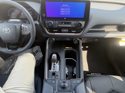 2026 Toyota Grand Highlander Hybrid MAX Platinum