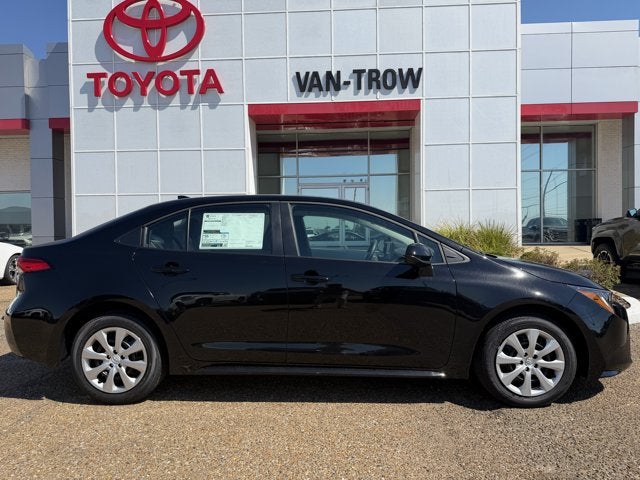 2027 Toyota Corolla LE