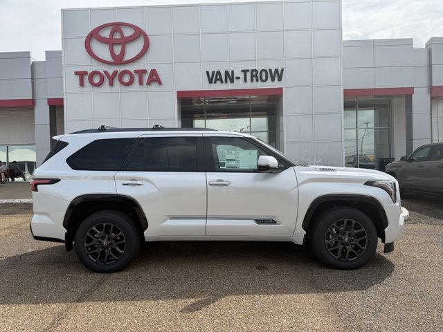 2026 Toyota Sequoia Platinum 4WD i-FORCE MAX Hybrid's photo