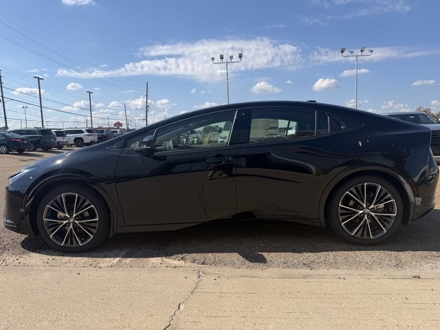 2027 Toyota Prius XLE