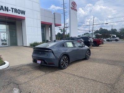 2025 Toyota Prius Plug-in Hybrid XSE Premium