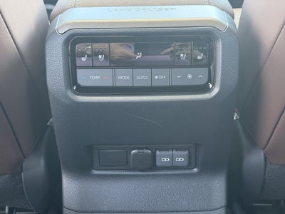 2027 Toyota Land Cruiser 4DR 4WD