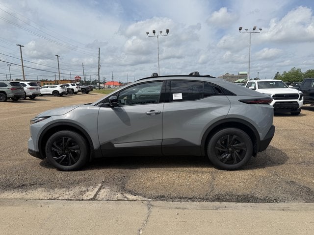 2026 Toyota C-HR SE